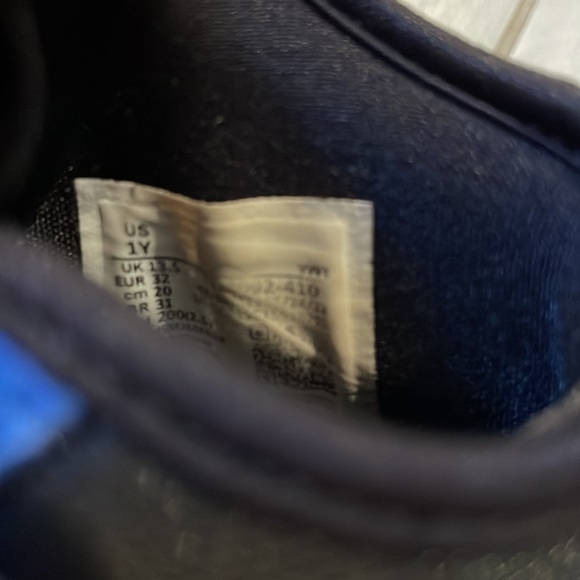 Nike Jordan little Kids' Zion 2 Sneakers, size 1 - Picture 6 of 6